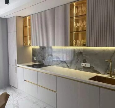 Sifarişlə mətbəx mebeli: Sifarişlə mətbəx dəsti, Özü çəkən petlələr, Sadə laminat, Kredit var, Rayonlara çatdırılma, Pulsuz çatdırılma — 3