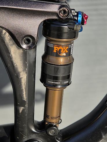 Горные велосипеды: Canyon Spectral (Custom Build) — Full Carbon, Size L Профессиональный — 8