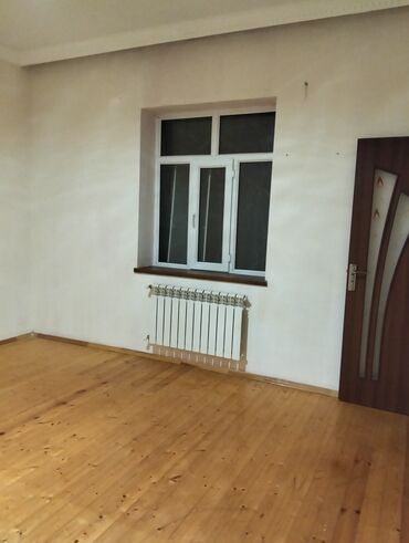 Uzunmüddətli kirayə evlər: 100 kv. m, 3 otaqlı, Kombi, Qaz, İşıq -da lalafo.az — 17 Uzunmüddətli kirayə evlər: 100 kv. m, 3 otaqlı, Kombi, Qaz, İşıq — 17