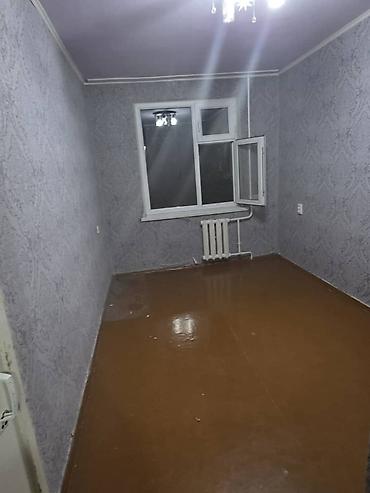 переоформление: 2 комнаты, 44 м², 10 мкр 104 серия, 2 этаж, Требуется ремонт — 3