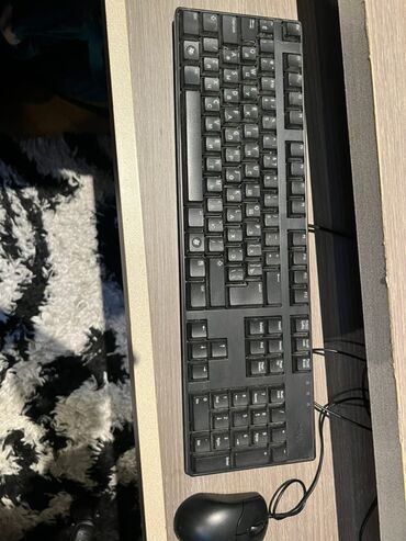 ət çəkən: ⌨️ Dell klaviatura satılır 🔹 Original Dell 🔹 Tam işlək və səliqəli