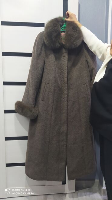 еврозабор ош in Кыргызстан | ЗАБОРЛОР, ТОСМОЛОР: Пальто ткань шерсть, 56размера