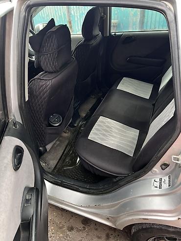 fit рф: Honda Fit: 2002 г., 1.3 л, Автомат, Бензин, Хэтчбэк — 8