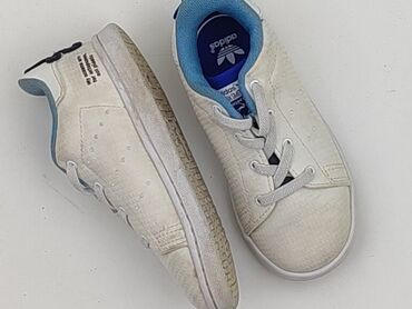 wysokie buty z hello kitty: Buty sportowe Adidas, 26, Używany