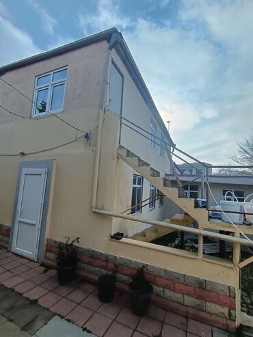 Bağ evlərinin satışı: Novxanı, 250 kv. m, 6 otaqlı, Hovuzsuz, Kombi, Qaz, İşıq — 1