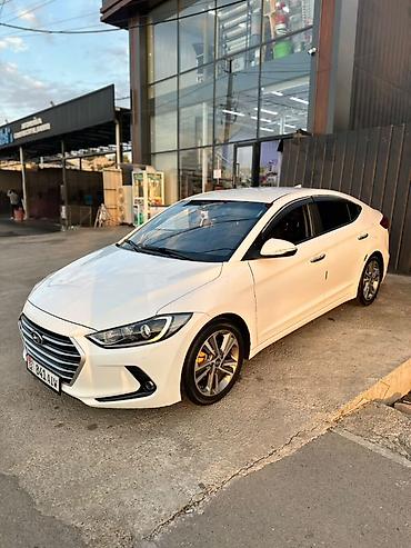 Hyundai Avante: 2018 г., 1.6 л, Автомат, Бензин, Седан