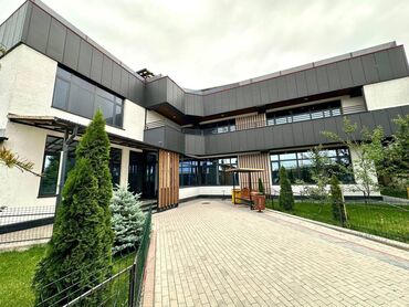 продается дом в токмаке: Дом, 520 м², 10 комнат, Риэлтор, Дизайнерский ремонт