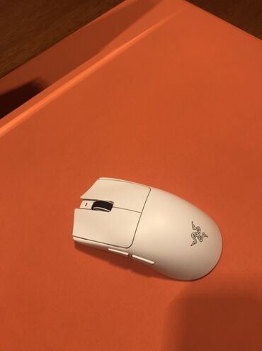 беспроводная мышь и клавиатура: Беспроводная игровая мышь Razer viper v3 pro пользовался 2 месяца