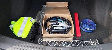 Другие автомобили: Белый седан Донг Фенг Е 11 К предназначенный для комфортного — 5