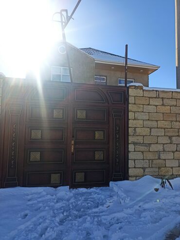 yevlax ev elanlari: Баладжары 3 комнаты, 160 м², Нет кредита, Средний ремонт