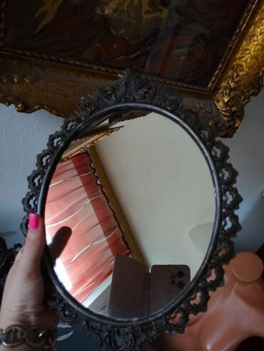 Ogledala: Ovalni, 32 x 24, Sa ramom, Upotrebljenо
