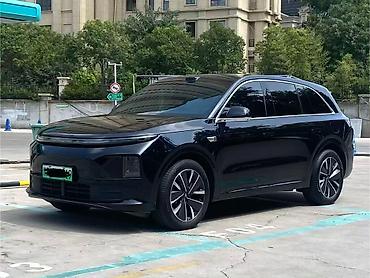Lixiang L6: 2025 г., 2 л, Автомат, Гибрид, Кроссовер at lalafo.kg Lixiang L6: 2025 г., 2 л, Автомат, Гибрид, Кроссовер
