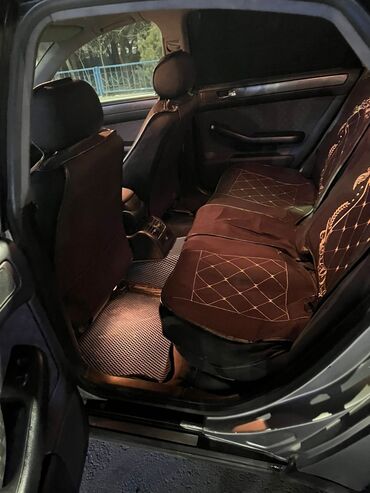 машина луаз: Audi A6: 2000 г., 2.6 л, Автомат, Бензин, Седан
