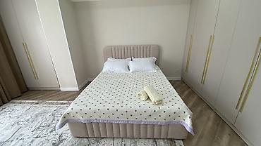 osh hostel: 2 комнаты, Верхний Джал, Душевая кабина, Постельное белье, Парковка — 3