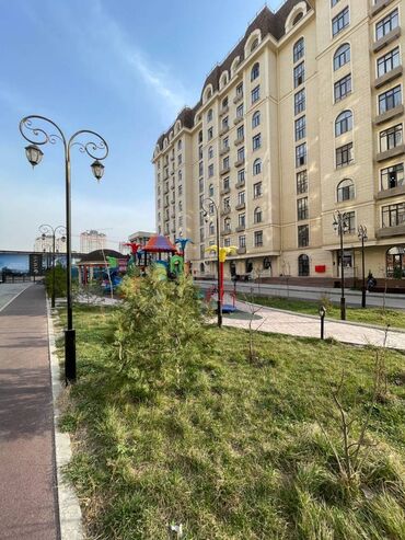 Продажа домов: 3 комнаты, 90 м², 6 этаж, Евроремонт
