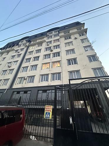 Продажа квартир: 2 комнаты, 62 м², Аламединский рынок / базар Элитка, Мансарда этаж, Косметический ремонт — 1