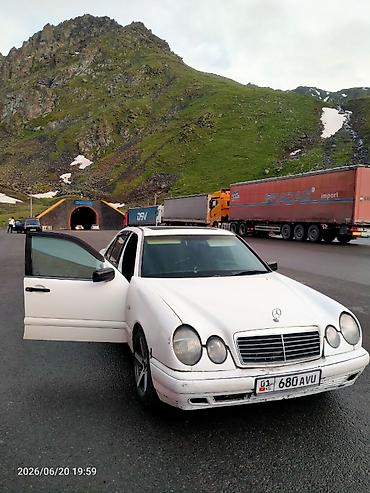 Продажа авто: Mercedes-Benz E-Class: 1995 г., 3.2 л, Автомат, Бензин, Седан — 2