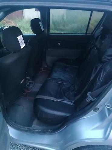авто зикир: Daihatsu Sirion: 2008 г., 1.5 л, Механика, Бензин, Хэтчбэк — 7