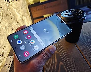 самсунг галакси s24: Samsung Galaxy S24+, Б/у, 512 ГБ, цвет - Белый, 1 SIM, 2 SIM, eSIM — 5