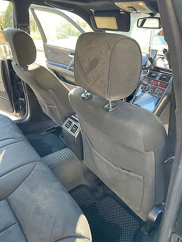w210 lyuk: Mercedes-Benz E-Class: 2 l | 1997 il Sedan — 10