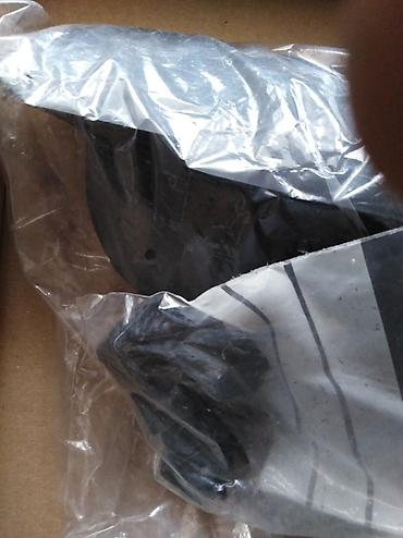 Подкрылки, брызговики, защита днища: Продаю брызговики мерседес е211 кузов седан оригинал. Передние и — 4