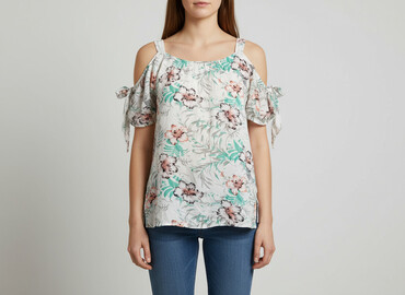 bluzki z krótkim rękawem: Moodo, Women's blouse, size M