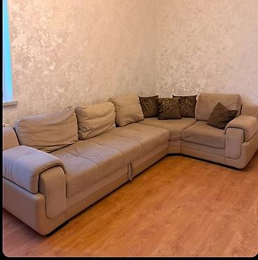 Digər mebel: ZvncEndirimm. künc divan satılır 350 azn.Ölçü:2×3 m.Açılır,bazası — 1