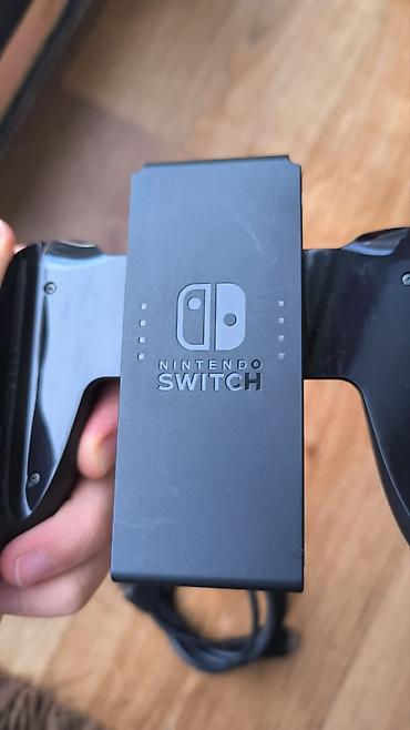 Nintendo Switch OLED: Продаю комплект аксессуаров от Nintendo switch OLED. Оригинальная док — 3