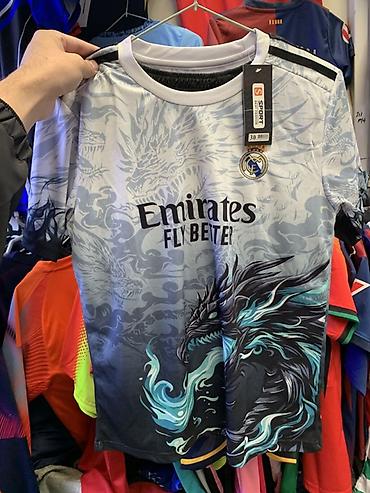 Футбольная майка Real Madrid с дизайнерским драконом Размеры