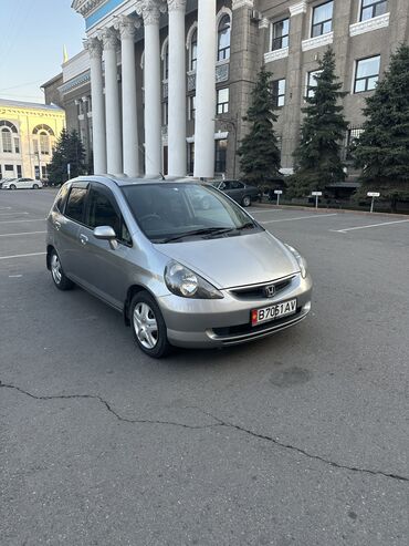 Honda: Honda Fit Aria: 2003 г., 1.3 л, Вариатор, Бензин, Хэтчбэк