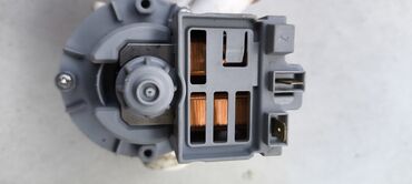 Paltaryuyan maşınlar: Paltaryuyan maşın Indesit, 5 kq, Ehtiyat hissələri kimi, Avtomat, Qurutmasız -da lalafo.az — 14 Paltaryuyan maşınlar: Paltaryuyan maşın Indesit, 5 kq, Ehtiyat hissələri kimi, Avtomat, Qurutmasız — 14