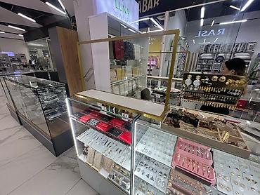 Кронштейны, стойки: Кронштейн Для одежды, Материал: Металл, С подсветкой, Новый — 38