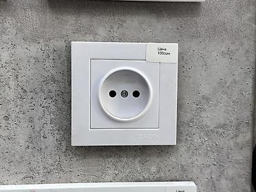 usb розетка: Розетка, Встроенные, 1 гнездо — 1