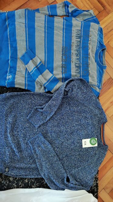 Majice: Ide sve sa slika za 3000 — 4