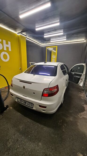 Iran Khodro: Iran Khodro : 1.6 l | 2014 il 45000 km Sedan — 16