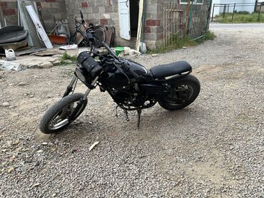 Мотоциклы: Чоппер Honda, 150 куб. см, Бензин