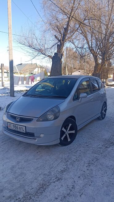 Honda: Honda Fit: 2002 г., 1.3 л, Вариатор, Бензин, Хэтчбэк