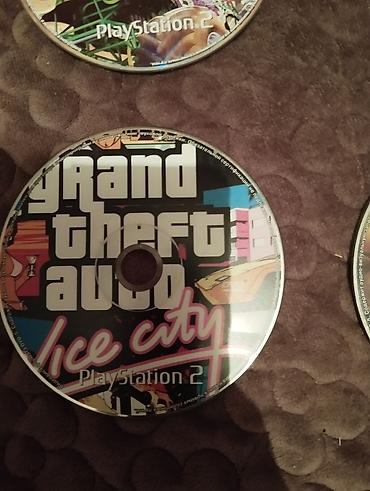 PS2 & PS1 (Sony PlayStation 2 & 1): Playstation 2:В чорном цвете:карта памяти на 64 mb:один — 21