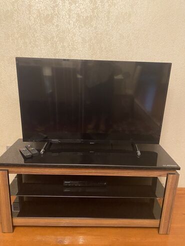philips xenium x700: Satılır