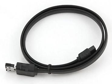 Tehnički kablovi: SATA – eSATA kabl, crni - Tip konektora: jedan standardni interni — 1