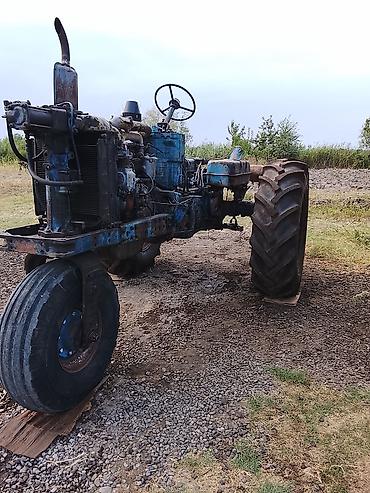 tufan m50 haqqinda: Sovet istehsalı təkərli traktor, arxa 3 nöqtəli asqı və PTO çıxışı — 3
