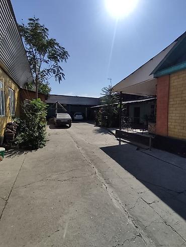 особняк под бизнес: 📍 В Сокулуке по первой линии трассы продается дом на участке 16 соток — 3