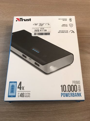 Powerbank 10000 mAh
4x46 hours
(təzə)