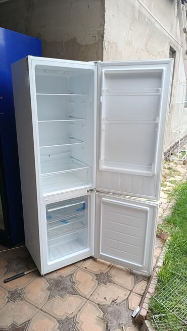 Холодильники: Холодильник Двухкамерный — 6