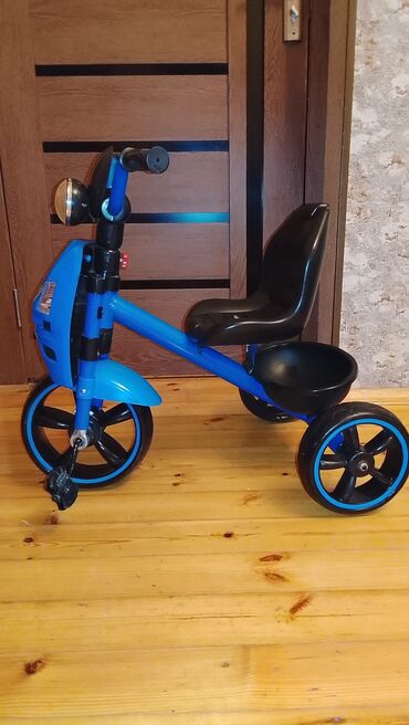 трехколесный велосипед для взрослых: Velosiped musiqli və işiqlidir 60 manata alınıb yayda ünvan Bine