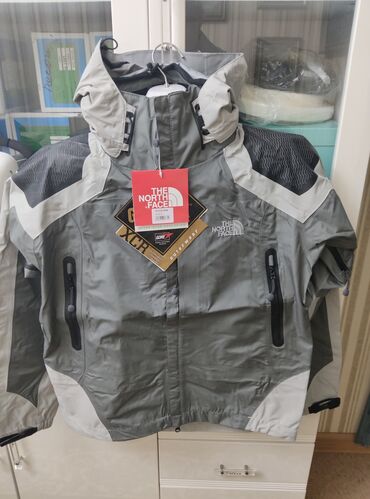 Куртки: Туристические куртки с капюшоном — ассортимент моделей для треккинга и — 4