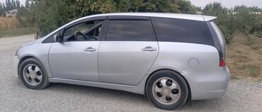 ручка кпп бмв: Mitsubishi Grandis, серебристый минивэн 7 мест. Основные особенности