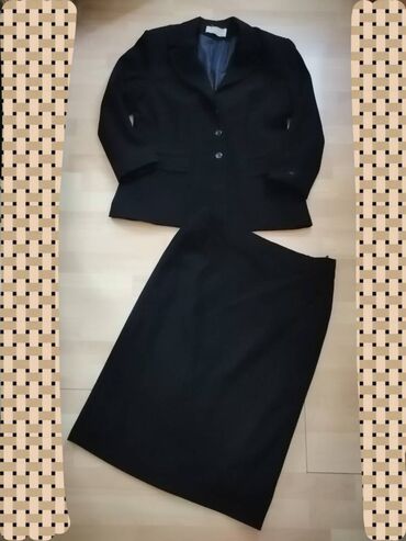 šanel kostimi i haljine prodaja: XL (EU 42), 2XL (EU 44), Single-colored, color - Black