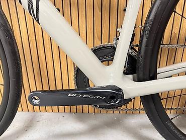 Şosse velosipedləri: Canyon Endurace CF SL 7 Disc yol velosipedi - Çərçivə: karbon — 16