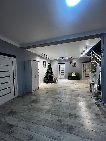 Долгосрочная аренда домов: 250 м², 5 комнат — 19
